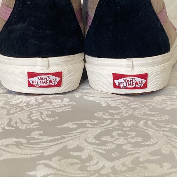 Vans Sk-8 High-Tops NWT Suede Shoes - Picture 9 of 12